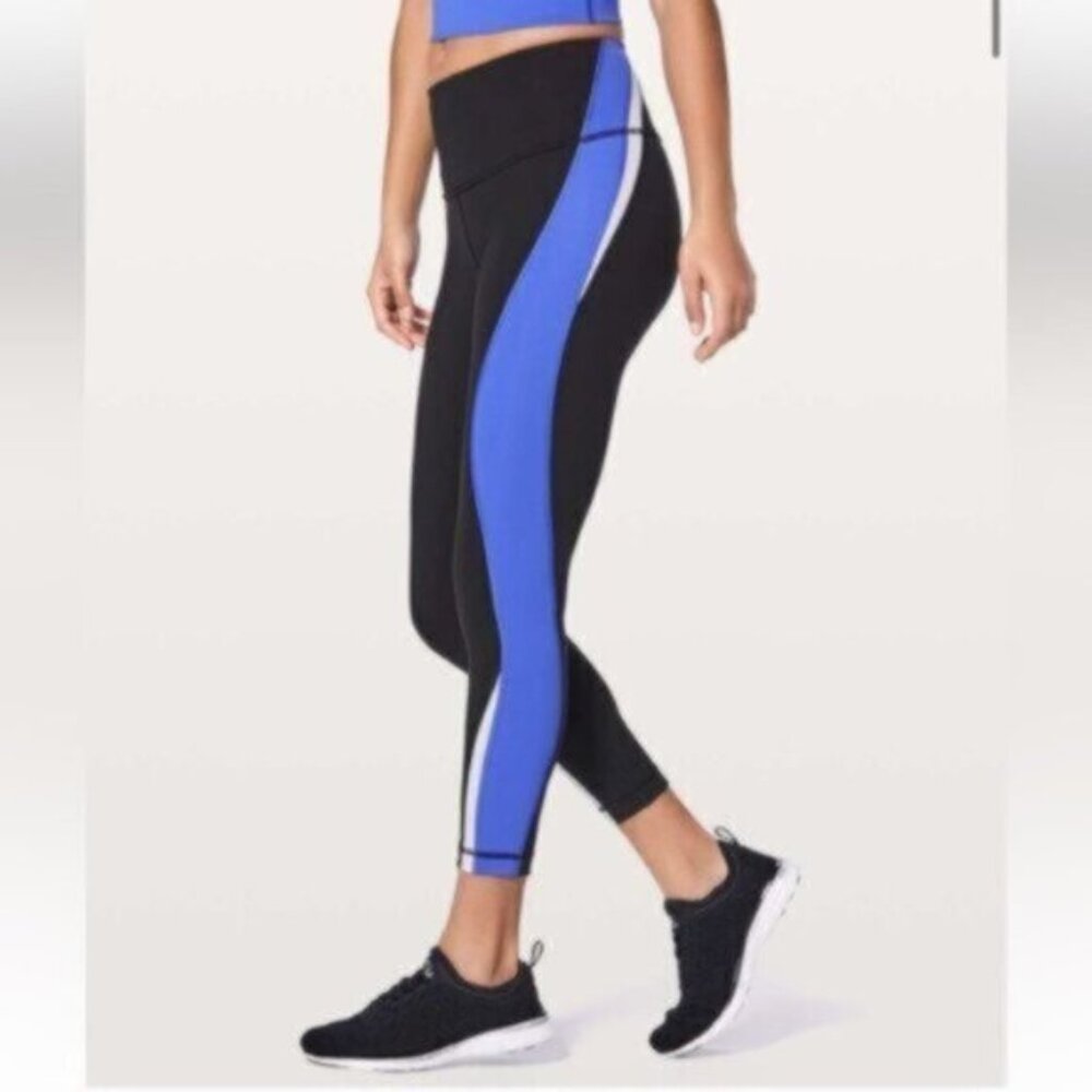 Lululemon Women's Black &  Blue White Lux Kick Serve Sweat Tight Legging Size 4